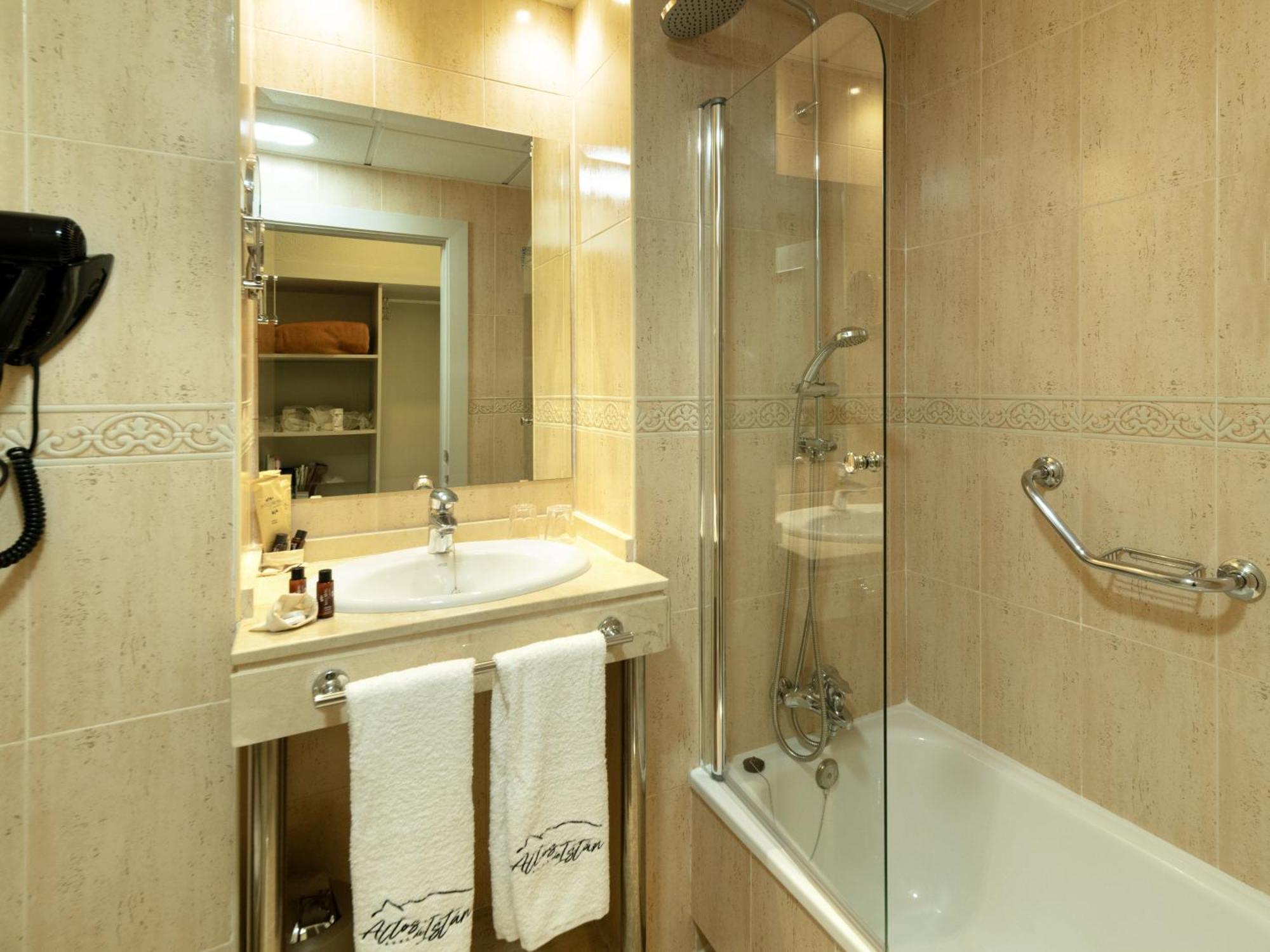 Hotel Altos De Istan Ngoại thất bức ảnh